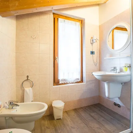 Maggiorina Hotel 3*